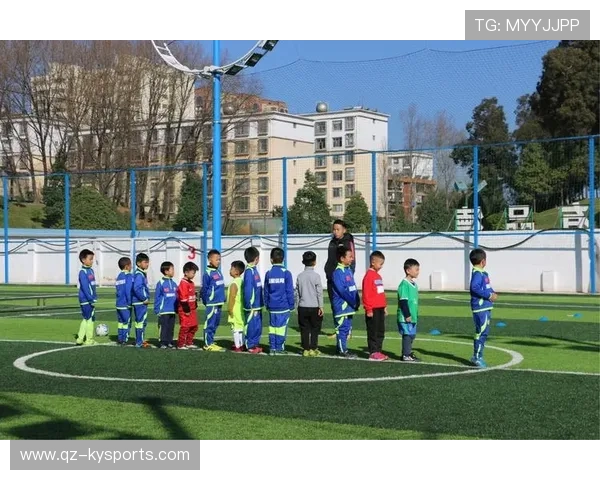 自行车队完善青少年训练营的家长沟通与参与机制，青少年自行车训练基地